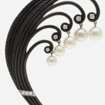 Marsh & Co, сталь, белое золото, бриллианты, культивированный жемчуг.