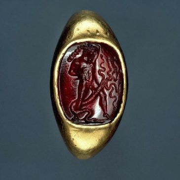 Сердоликовая римская инталия с изображением Геракла, I век до н.э.