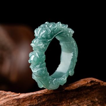 High Quality Natural Grade A Blue Watery Guatemalan Jadeite Hand Carved Dragon Thumb Rings,Dragon Ring Pendant,Genuine Jade,Jewe…